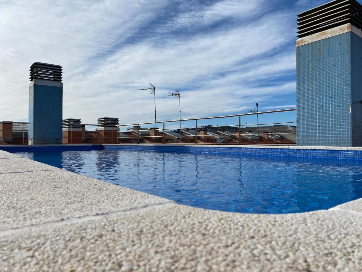 Apartmán Piscina En Centro De Terrassa Exteriér fotografie